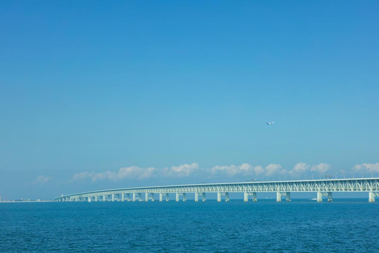 Omo Kansai Airport By Hoshino Resorts Izumisano Exterior photo The Sunshine Skyway Bridge
