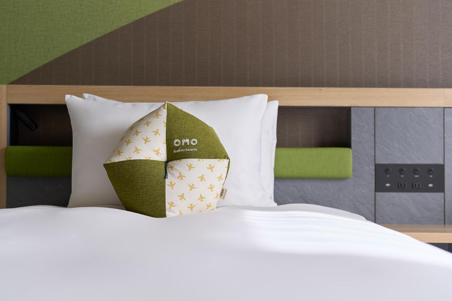 Omo Kansai Airport By Hoshino Resorts Izumisano Exterior photo OYO's signature pillow